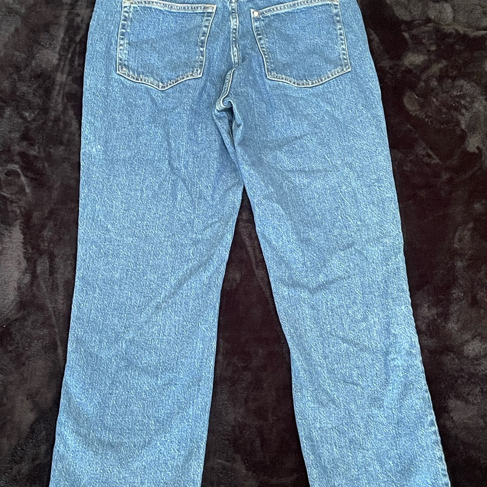 H&M Relaxed Fit Blue Jeans for women used.
